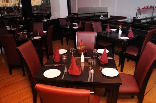 Hotel The Elite Suites Pune Exterior foto